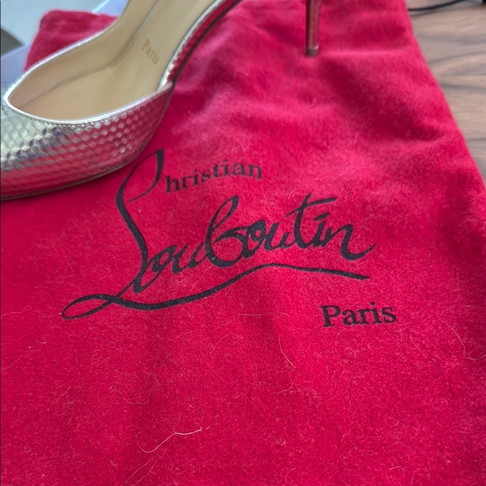Christian Louboutin Gold Women's Pumps D’Orsay Iriza mid heel red bottoms 7 - Picture 7 of 7
